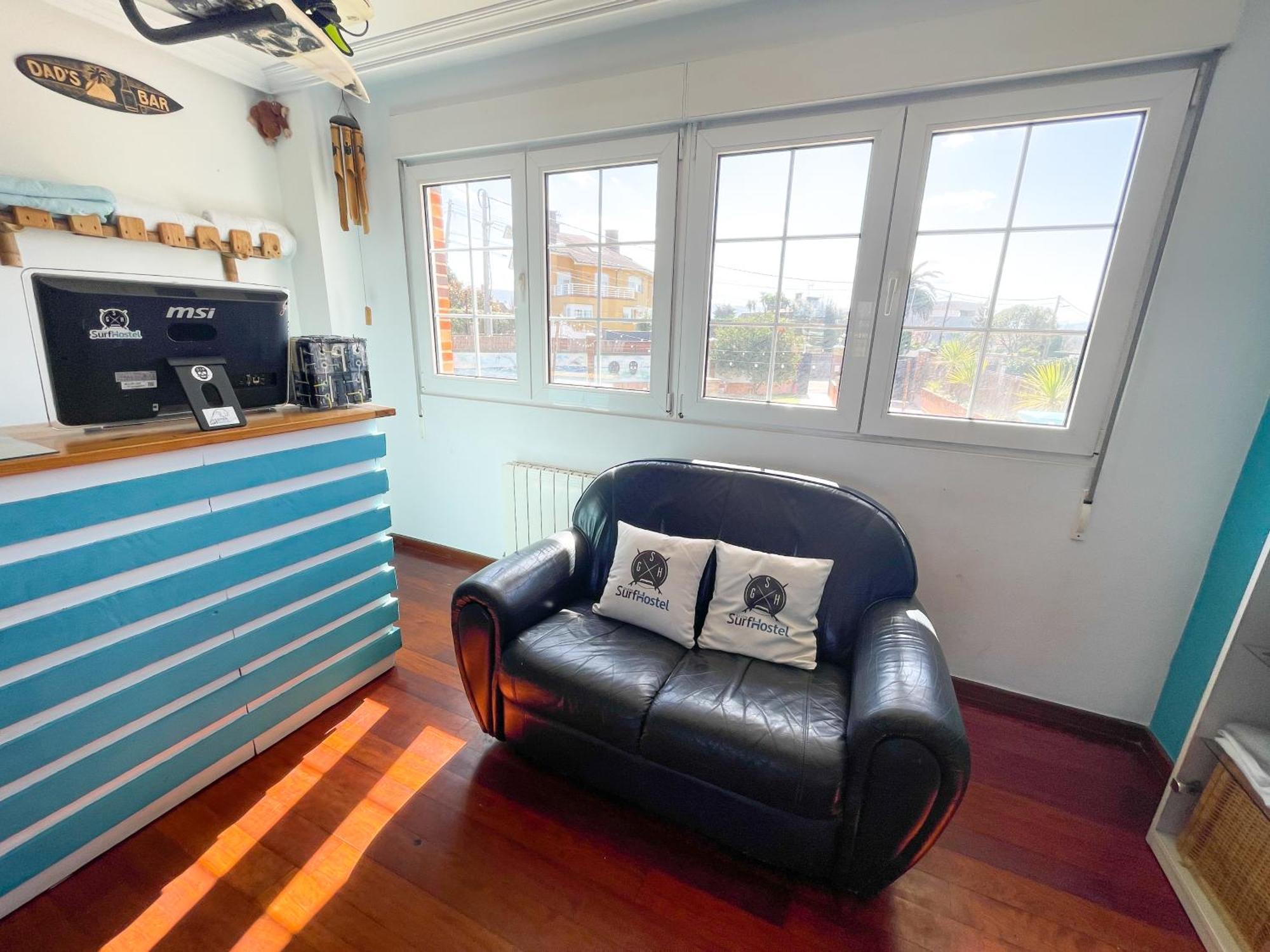 Gijon Surf Hostel Zewnętrze zdjęcie