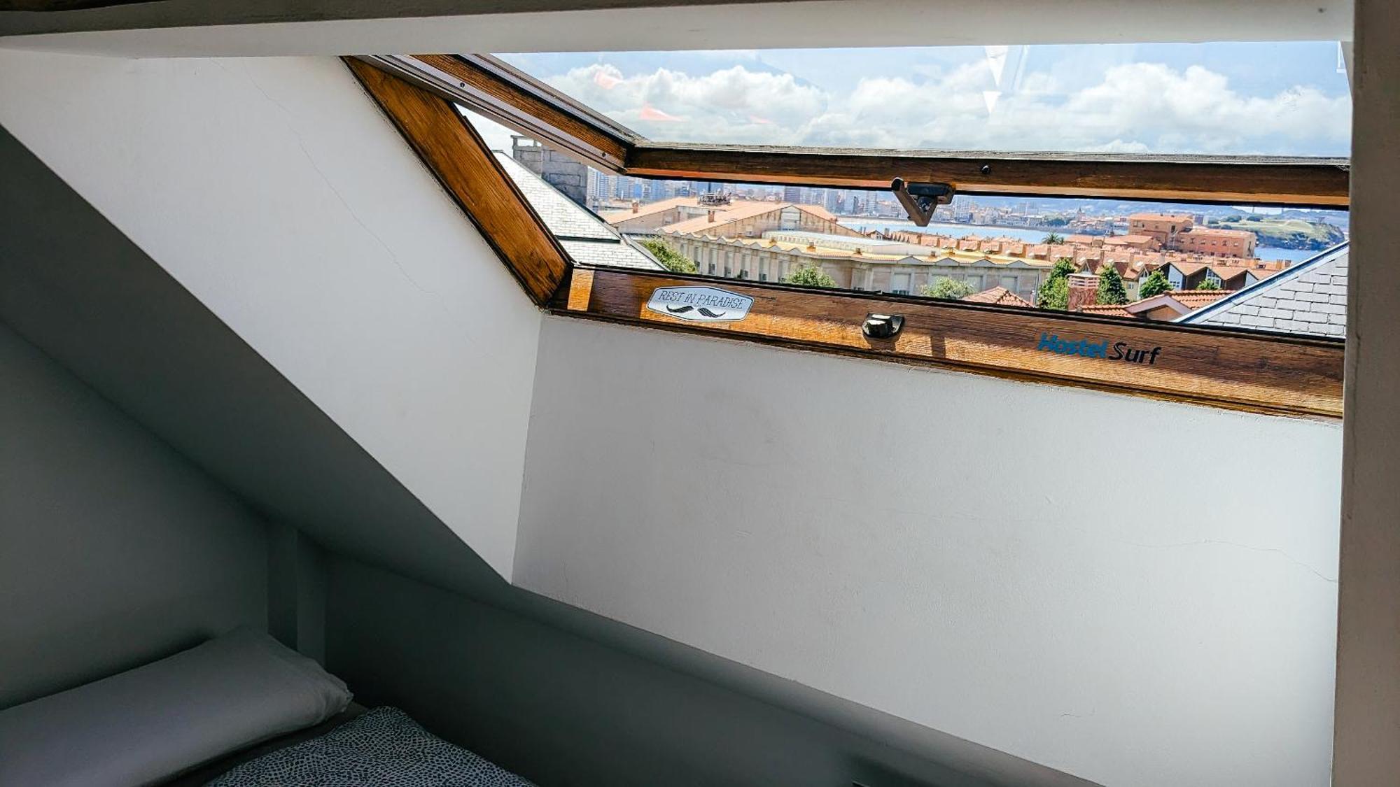 Gijon Surf Hostel Zewnętrze zdjęcie